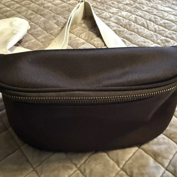 Andar Brown Crossbody Bag - Picture 3 of 5